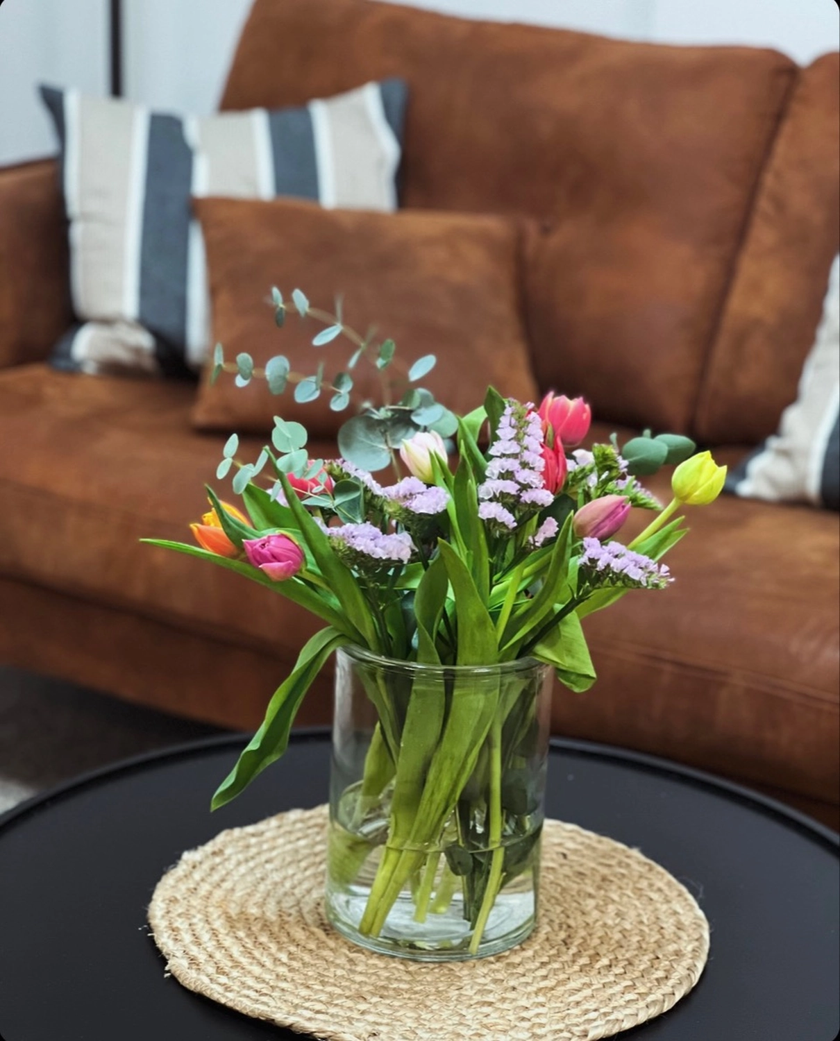Blumentopf in einer Körpermanufaktur - Sabrina Schoofs